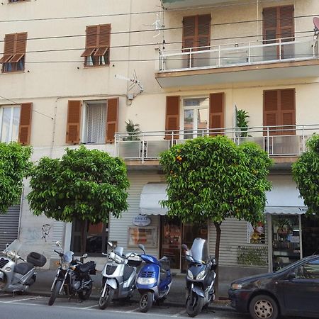 Ari Guest House La Spezia Exterior photo